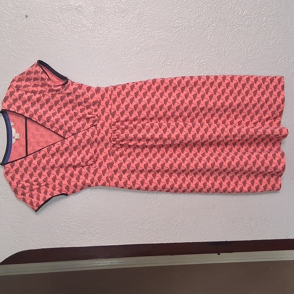 BODEN Umbrella Patterned Salmon Peach Cap Sleeve Dress Faux Wrap Dress 6 - Picture 1 of 6